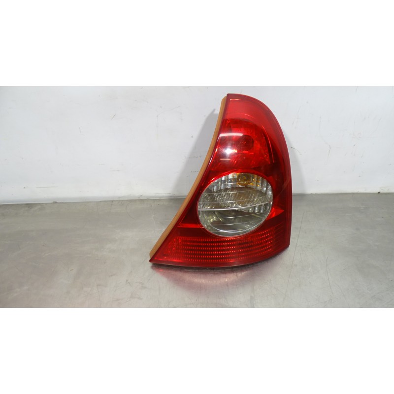 LAMPA PRAWA TYLNA RENAULT CLIO II LIFT