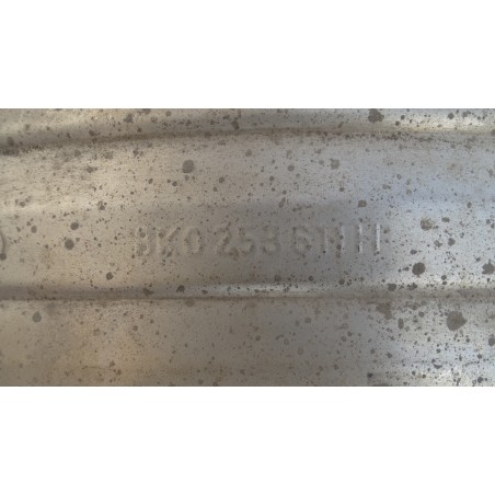WYDECH KOŃCOWY AUDI A4 B8 2.0TDI 8K0253411D 8K0253611H