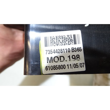 RAMKA RADIA FIAT BRAVO II 1.9JTD 735424852 226571