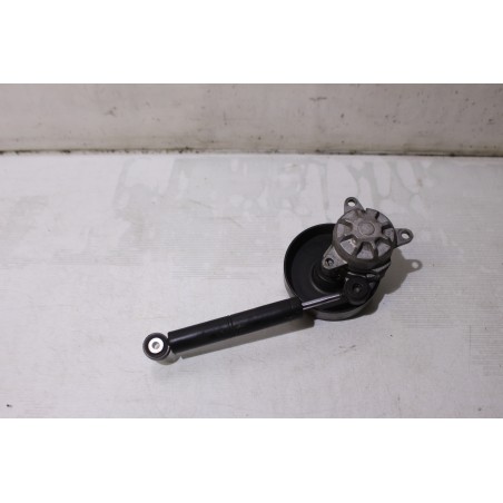 NAPINACZ PASKA MERCEDES-BENZ W 203 C 180 1177DE  04001 