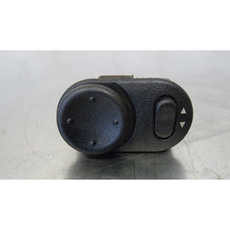 PRZEŁĄCZNIK REGULACJI LUSTEREK OPEL ASTRA-G 1.8 09175161