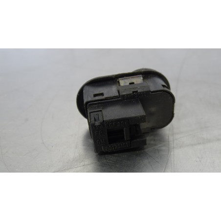 PRZEŁĄCZNIK REGULACJI LUSTEREK OPEL ASTRA-G 1.8 09175161