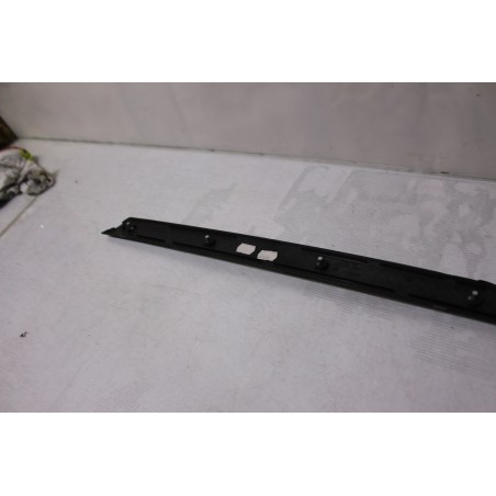 LISTWA DRZWI PRAWA TYLNA BMW  E46 320 TOURING 