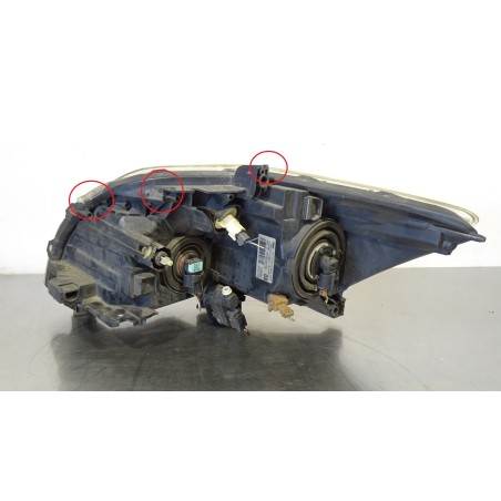 LAMPA PRAWA PRZEDNIA TOYOTA AURIS 2.0D4D 81110-02470