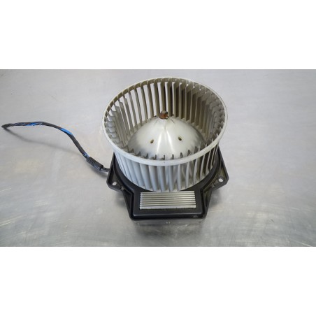 WENTYLATOR NAWIEWU MITSUBISHI OUTLANDER 2.0 4WD DRF-8434-012-G