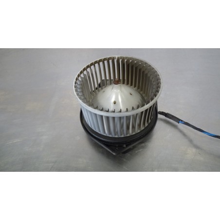 WENTYLATOR NAWIEWU MITSUBISHI OUTLANDER 2.0 4WD DRF-8434-012-G