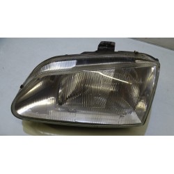 LAMPA LEWA PRZEDNIA RENAULT MEGANE SCENIC 1.6 7701672734