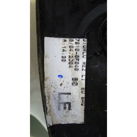 LUSTERKO PRAWE ELEKTRYCZNE TOYOTA COROLLA VERSO 2.0D4D 5 PIN 1C0