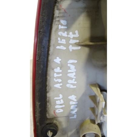 LAMPA PRAWA TYLNA OPEL ASTRA G BERTONE 