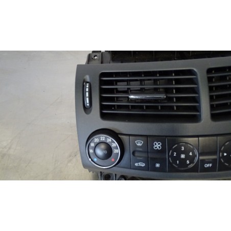 PANEL STEROWANIA NAWIEWU KLIMATYZACJI MERCEDES - BENZ W211 E280 3.0CDI 2118300490 A2118301854
