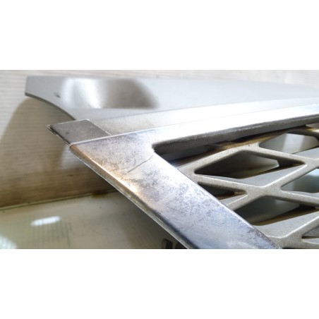 GRILL ATRAPA FORD MONDEO MK3 6S7X8A133-BA