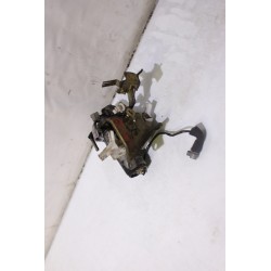OBUDOWA FILTRA PALIWA TOYOTA COROLLA VERSO E12 2.0D4D 