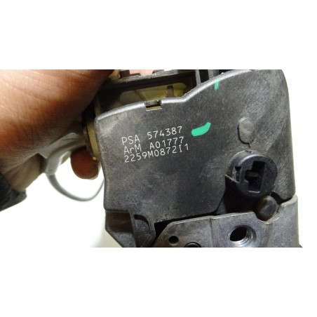 ZAMEK PRAWY PRZÓD DRZWI CITROEN C5 III 1.6HDI 574387