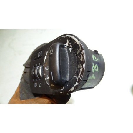 PRZEŁĄCZNIK ŚWIATEŁ AUDI A3 8P 8P1941531G