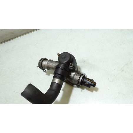 OBUDOWA TERMOSTATU AUDI A4 B6 1.9TDI 138121133A