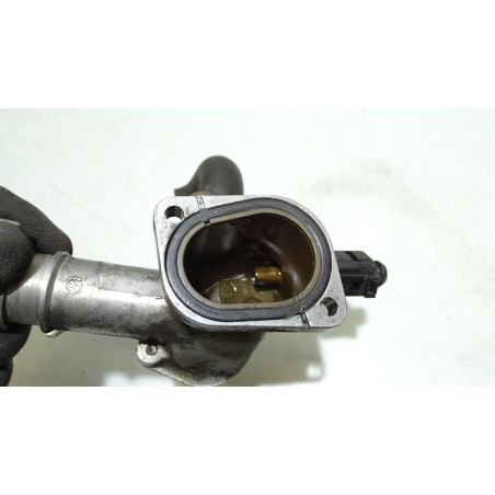 OBUDOWA TERMOSTATU AUDI A4 B6 1.9TDI 138121133A