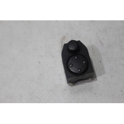 PRZEŁĄCZNIK REGULACJI LUSTEREK AUDI A3 8L 1.6 4D0959565G