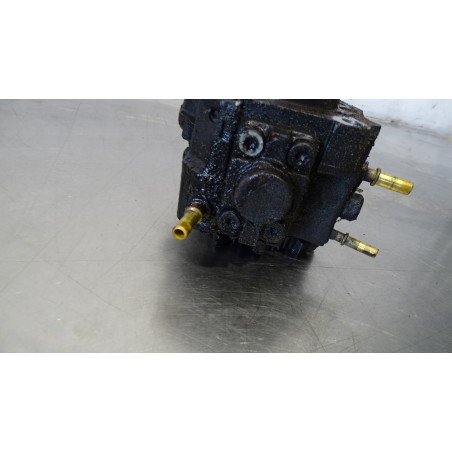 POMPA WTRYSKOWA RENAULT TRAFIC II 2.0DCI 8200912103