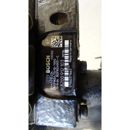 POMPA WTRYSKOWA RENAULT TRAFIC II 2.0DCI 8200912103