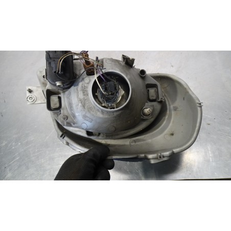 LAMPA LEWA PRZEDNIA OPEL VIVARO 1.9DCI 7700311371 91165719 