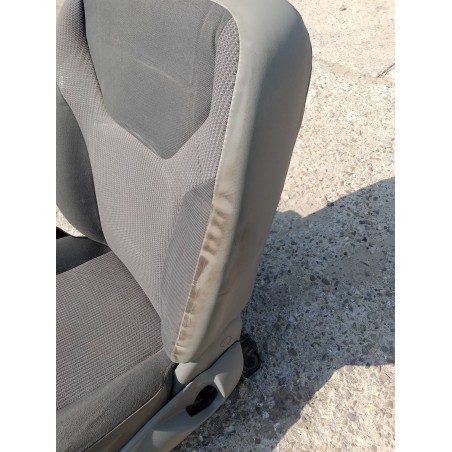 FOTEL KIEROWCY OPEL VIVARO 1.9DCI 