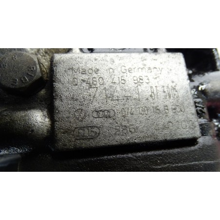 POMPA WTRYSKOWA VOLKSWAGEN LT 35 2.5 074130115B