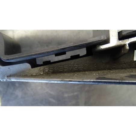 KRATKA ZDERZAKA PRZÓD PEUGEOT 207 1.6VTI SW 9654357280