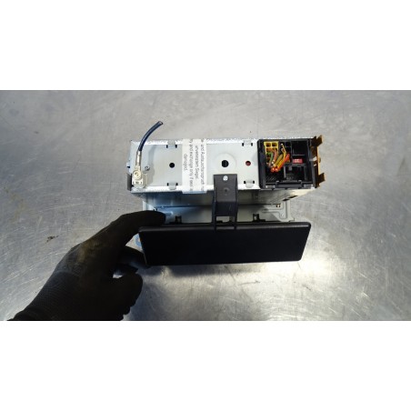 RADIO VOLKSWAGEN GOLF V 1.4TSI 1K0035156
