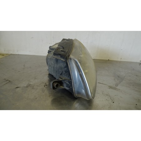 LAMPA LEWA PRZEDNIA VOLKSWAGEN PASSAT B6 2.0TDI 3C0941005J