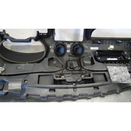 DESKA ROZDZIELCZA AUDI A3 8P 2.0TDI 
