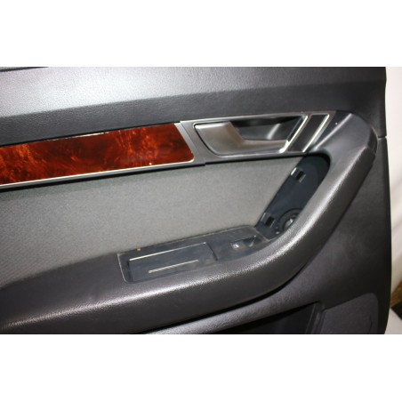 BOCZEK DRZWI LEWY TYLNY AUDI A6 C6 4F0867305