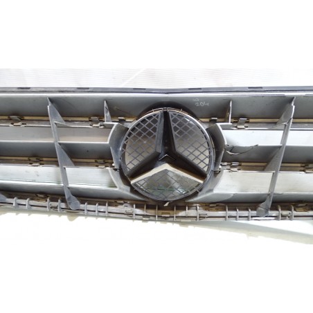 GRILL ATRAPA MERCEDES-BENZ W204 C 200 CDI A2048800023