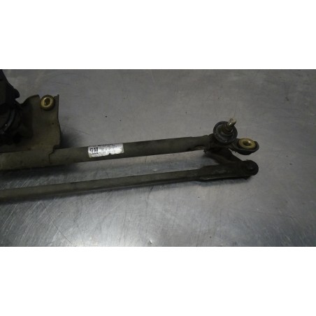 MECHANIZM WYCIERACZEK PRZÓD OPEL VECTRA B 0390241142