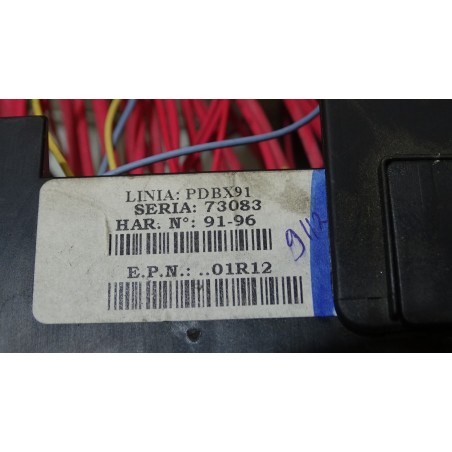 SKRZYNKA BEZPIECZNIKÓW RENAULT LAGUNA III 2.0DCI 8200393836-D