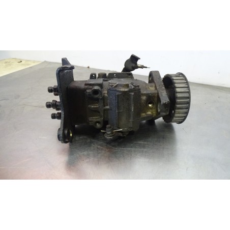 POMPA WTRYSKOWA VOLKSWAGEN T4 2.4 074130108S