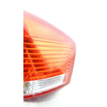 LAMPA PRAWA TYLNA AUDI A3 8P 2.0TDI 8P0945096