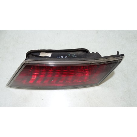 LAMPA PRAWA TYLNA W KLAPIE HONDA CIVIC VIII 1.4i-DSi 226-16874