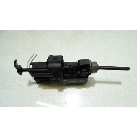 SIŁOWNIK KLAPKI WLEWU PALIWA RENAULT MEGANE III 1.4TCe 8200305732