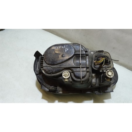 LAMPA PRAWA PRZEDNIA VOLKSWAGEN GOLF IV 1J1941016B