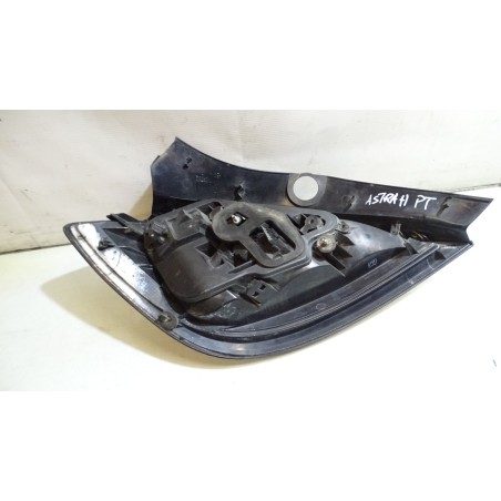 LAMPA PRAWA TYLNA OPEL ASTRA H 1.9CDTI 24451837