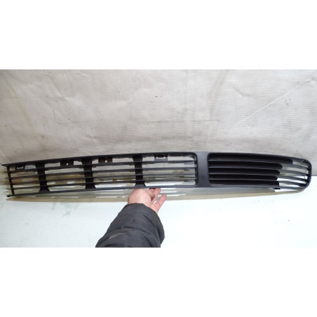 KRATKA ZDERZAKA LEWA VOLKSWAGEN PASSAT B5 