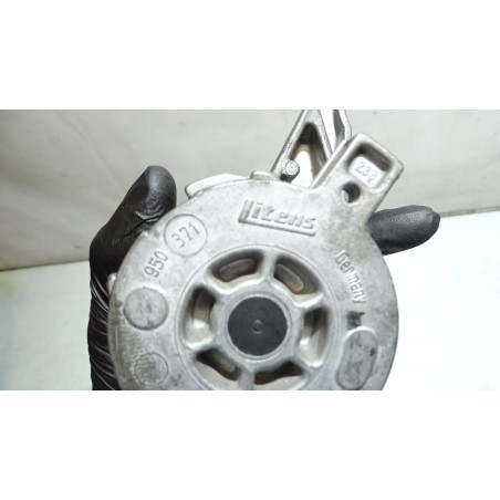 NAPINACZ PASKA VOLKSWAGEN PASSAT B6 2.0TDI 