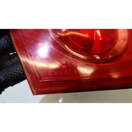 LAMPA LEWA TYLNA MAZDA 3 1,6 P2913L