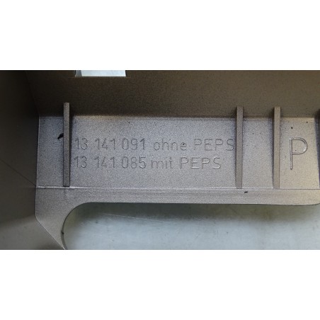 RAMKA STELAŻ RADIA OPEL ASTRA H GTC 1.4 13141091