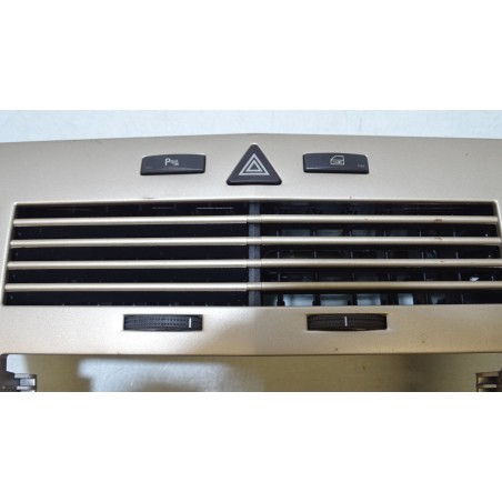 RAMKA STELAŻ RADIA OPEL ASTRA H GTC 1.4 13141091