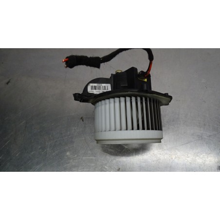 WENTYLATOR NAWIEWU CITROEN BERLINGO II 1.6HDI 5G6928100