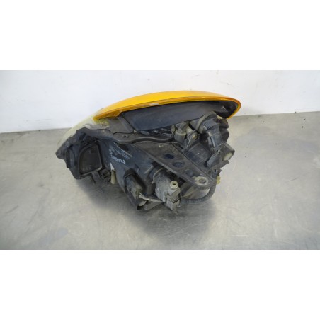 LAMPA PRAWA PRZEDNIA RENAULT MODUS 1.2 8200540239