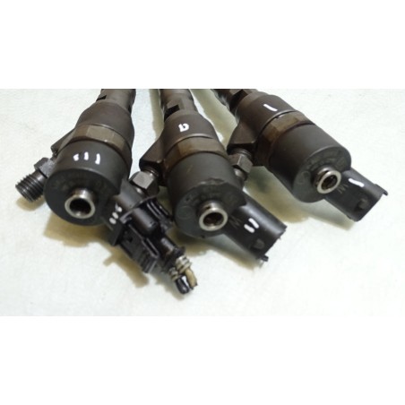 WTRYSK HYUNDAI MATRIX 1.5 0445110064