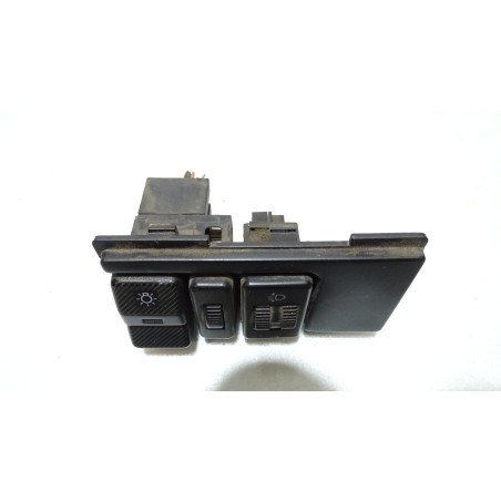 PRZEŁĄCZNIK ŚWIATEŁ VOLKSWAGEN T4 2.4D 