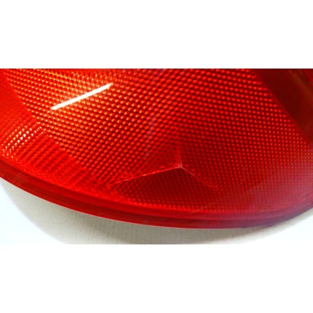 LAMPA PRAWA TYLNA RENAULT CLIO III 1.4 89035080